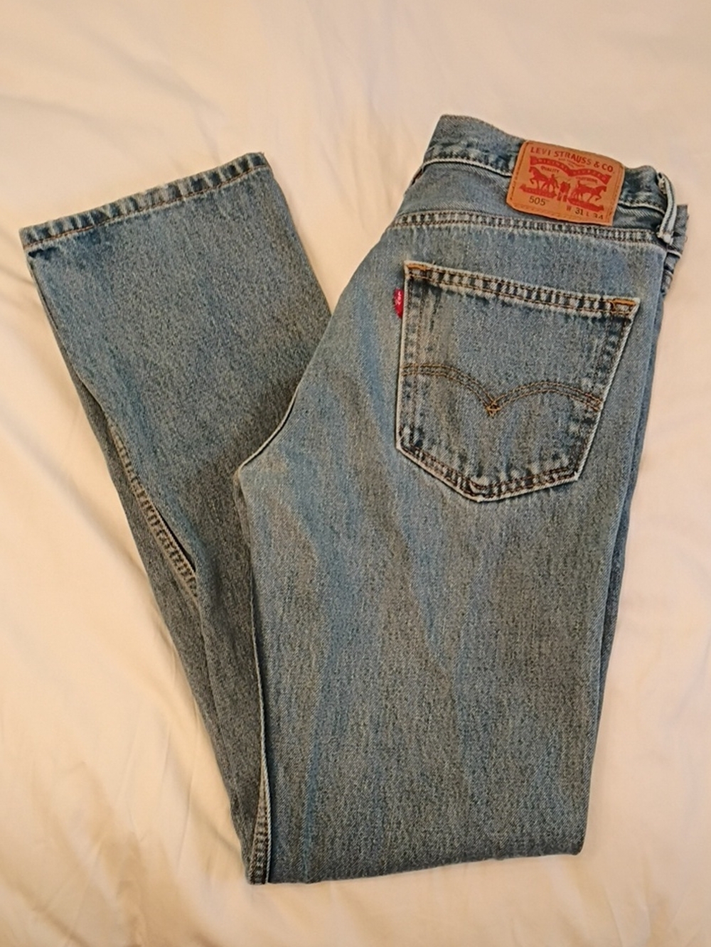 Levi's 505 Men's Light Blue Straight-Leg Jeans